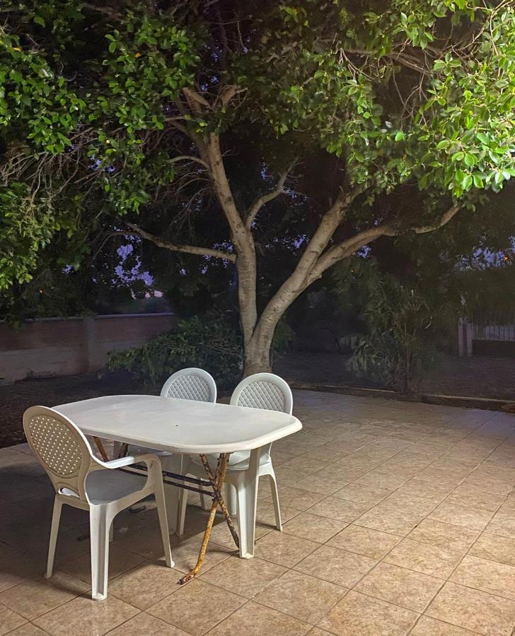 بروتاراس Comfortable, Modern Studio Apartment المظهر الخارجي الصورة