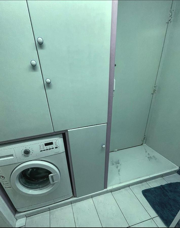 بروتاراس Comfortable, Modern Studio Apartment المظهر الخارجي الصورة
